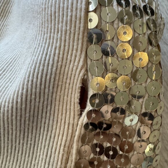 Sequined Beige Ribbed Tank Top With Scoop Neck & Stretchy Fit - Picture 3 of 8